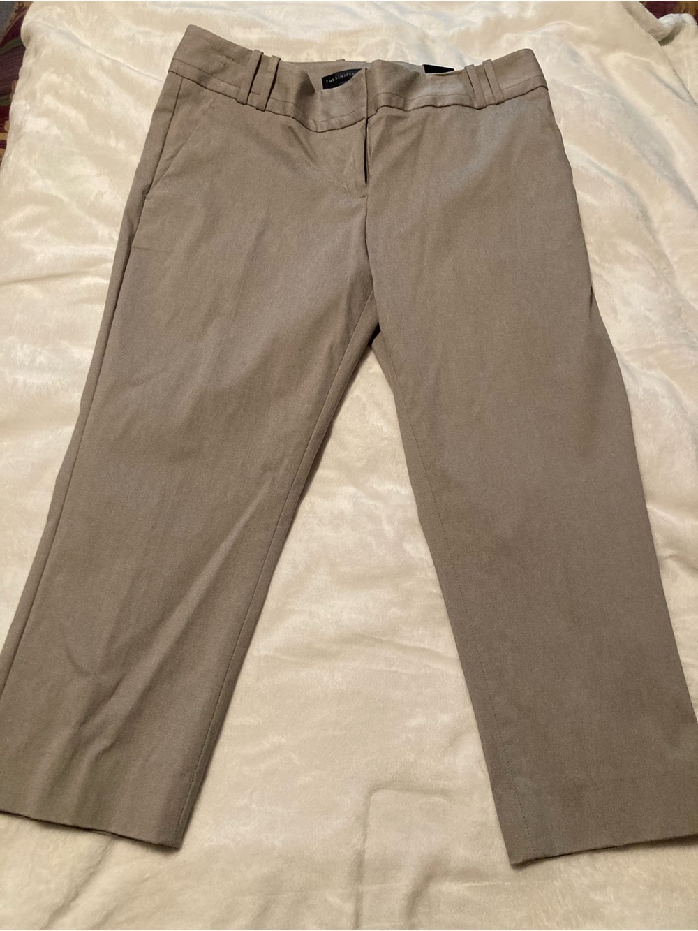 The Limited Gray Cropped  Pants 12 NWT